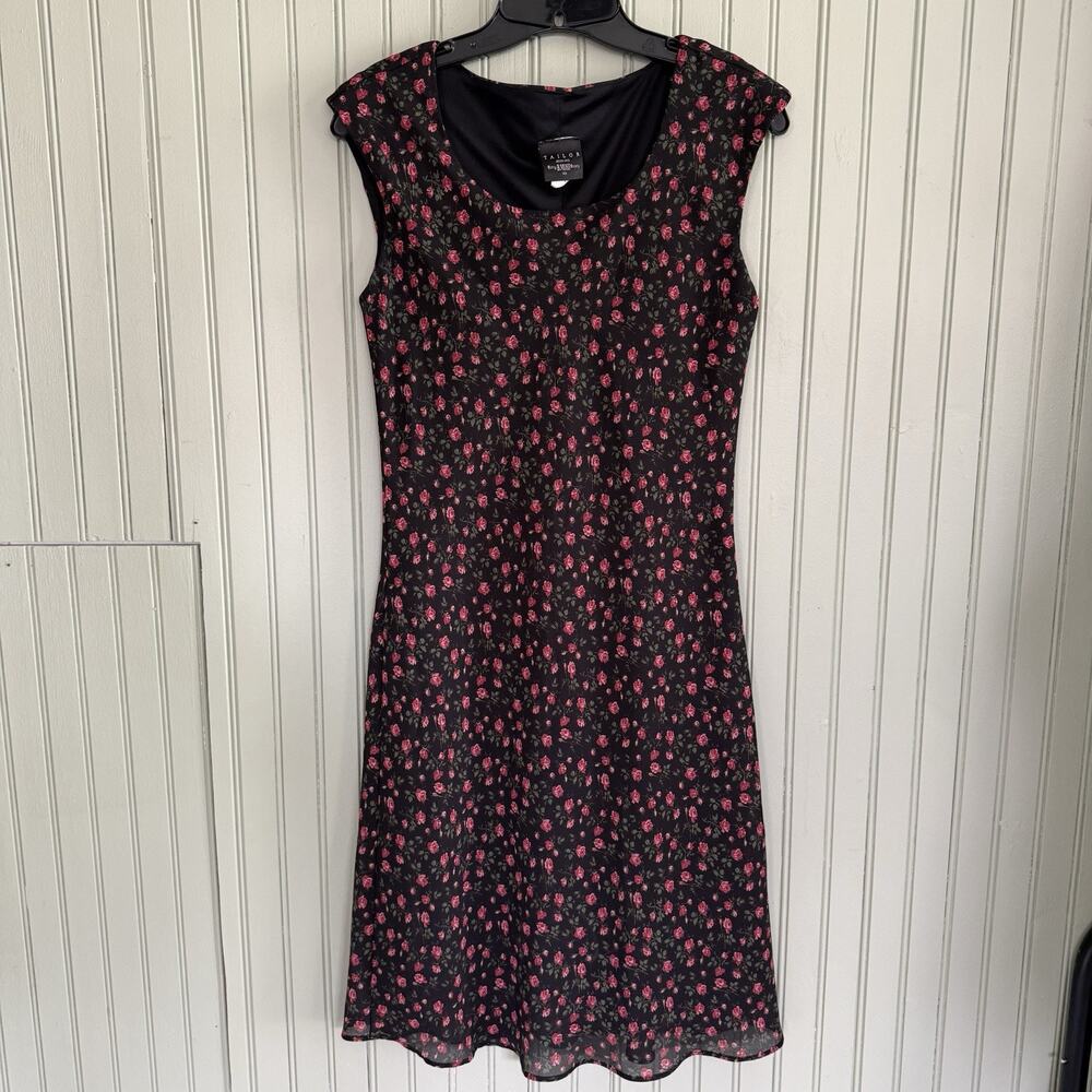 Y2K Red Roses Knee Length Dress Size 4 Small Grunge Goth Coquette Dark Floral